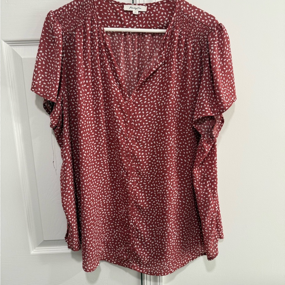 Elegant Burgundy and White Blouse